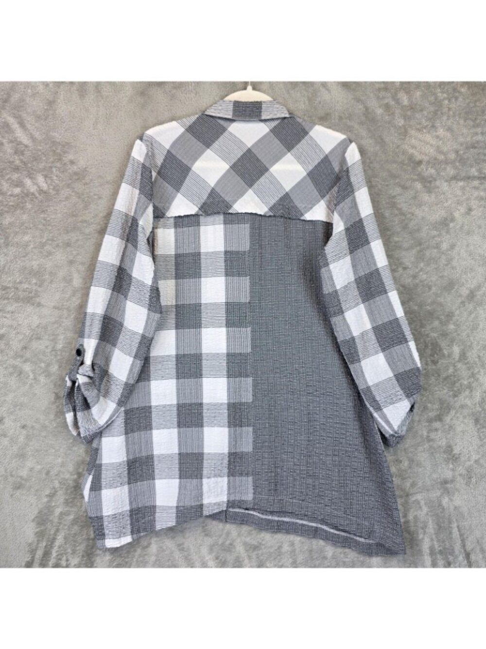 Habitat Button Up Shirt Womens M Gray Collared Long Roll Tab Sleeve Plaid Tunic - Picture 2 of 12
